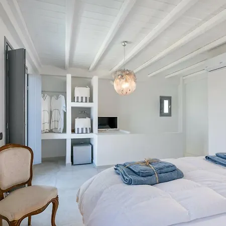 On The Rocks Villa Antiparos