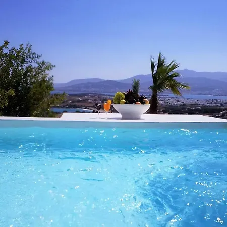 Villa On The Rocks